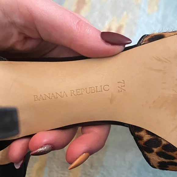 Banana Republic Animal Print and Black Heels - Picture 2 of 6